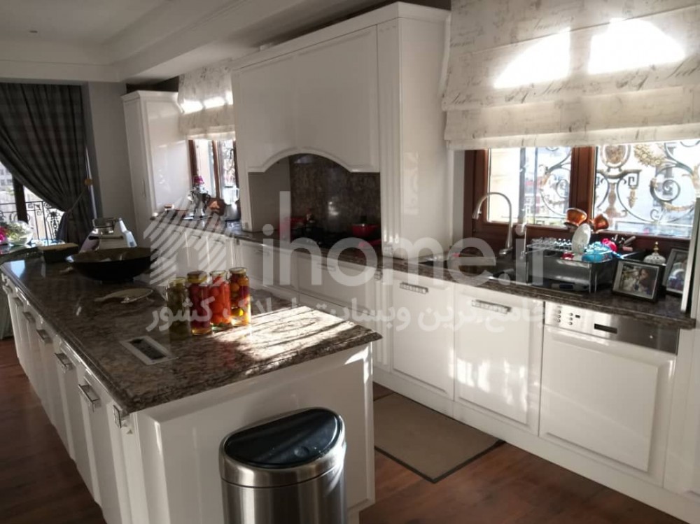 ÙØ±Ø´ØªÙ‡ Ú†Ù†Ø§Ø±Ø§Ù† 340 Ù…ØªØ± Ø§Ú©Ø§Ø²ÛŒÙˆÙ†